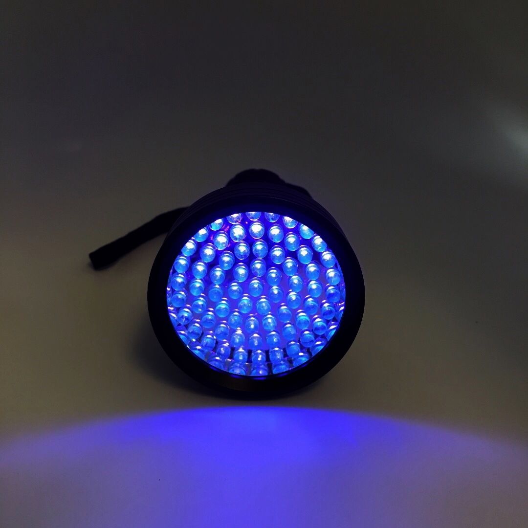 - LED dioder UV-lommelygte / lampe ravjagt – Militar.nu